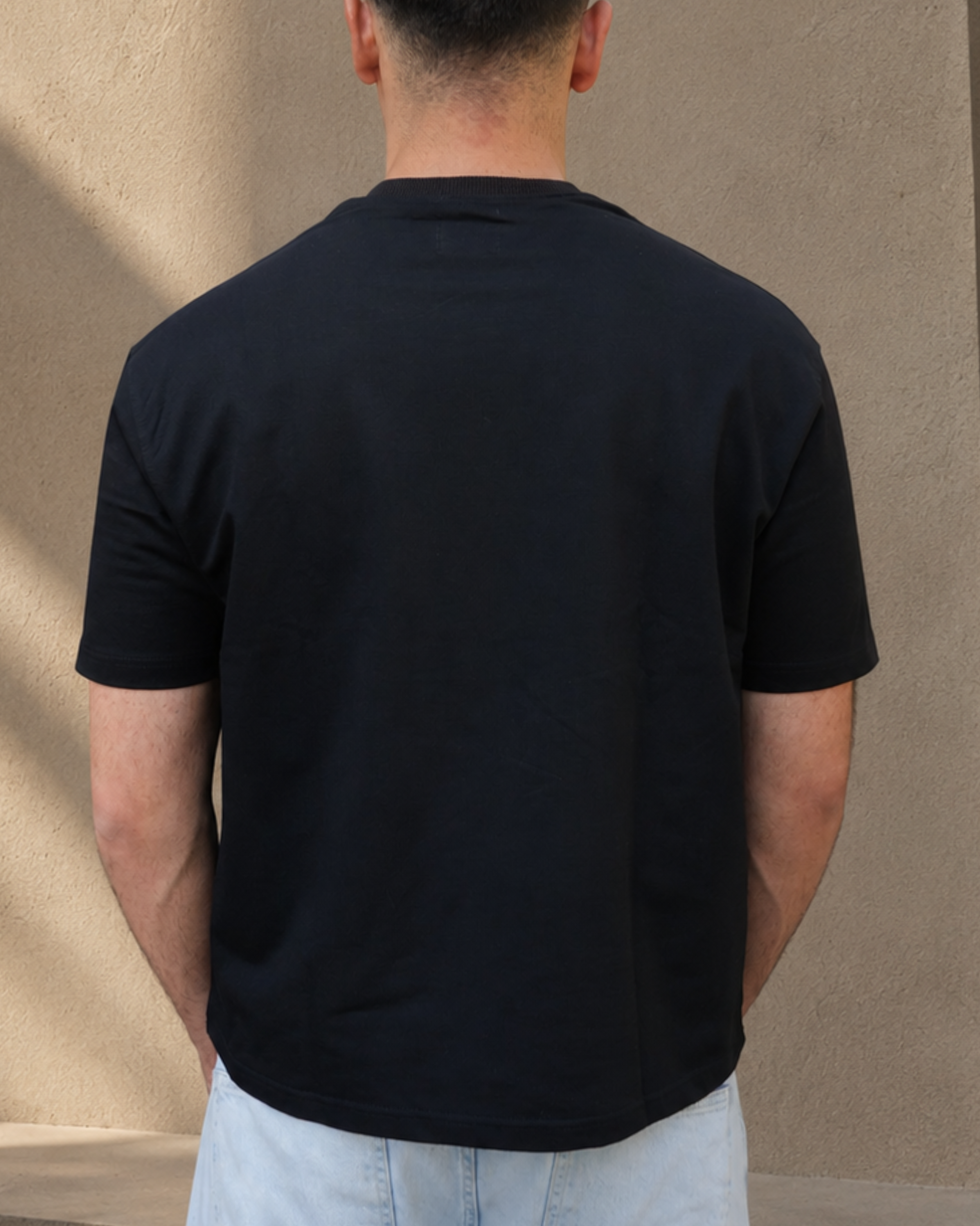 VELEN Boxy Cropped Tee — Black